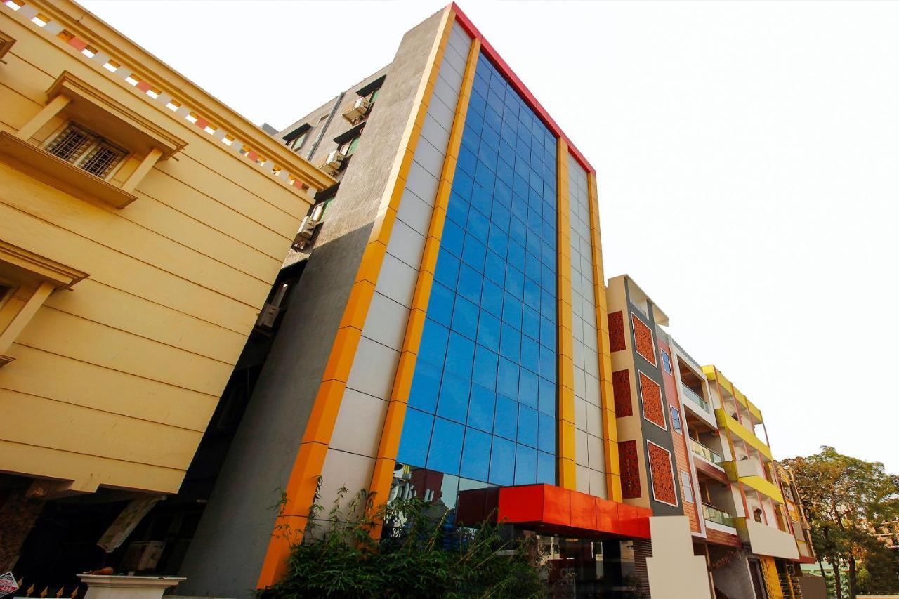 Oyo 29131 Hotel Mn Grand 샴샤바드 외부 사진