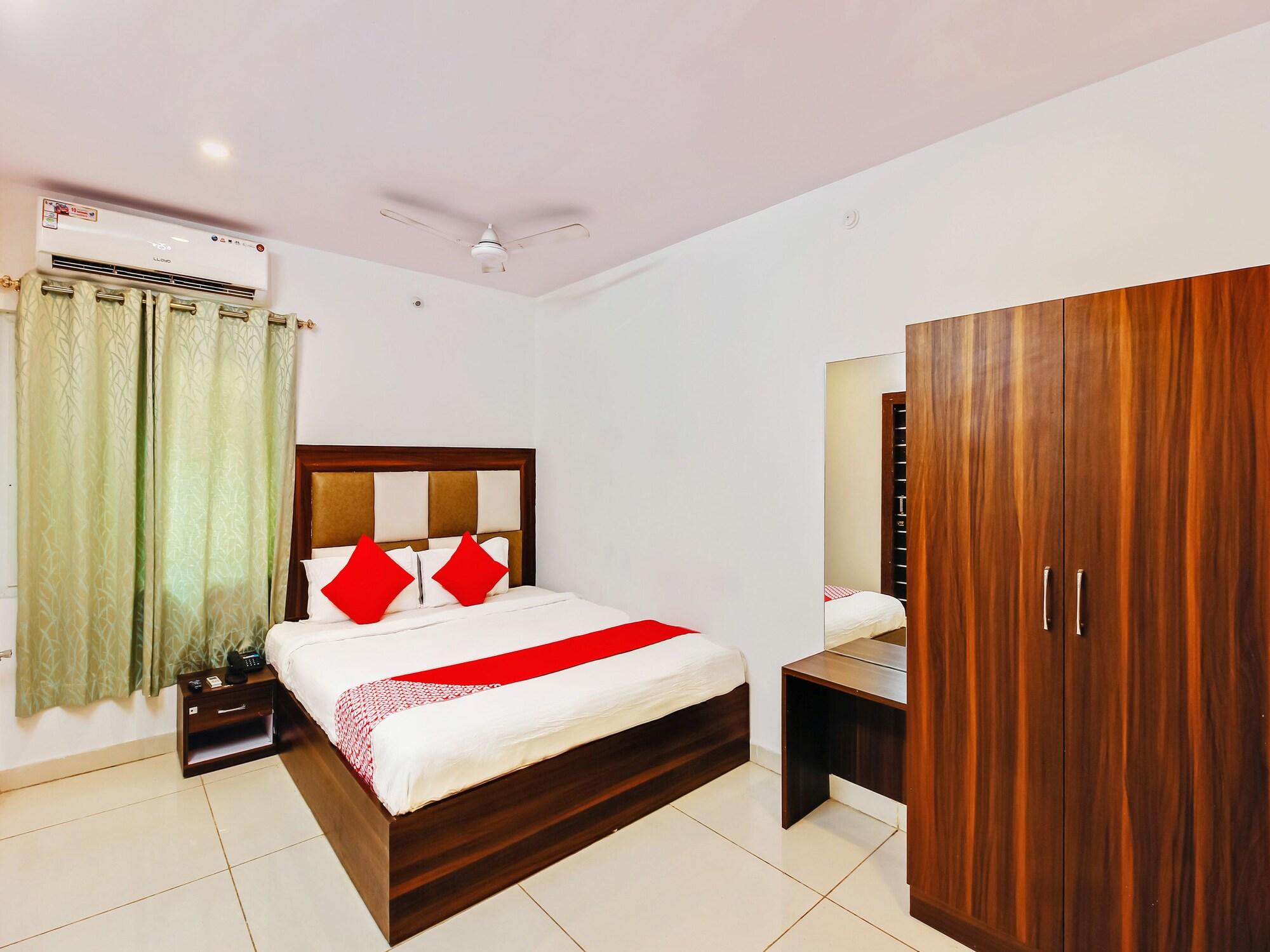 Oyo 29131 Hotel Mn Grand 샴샤바드 외부 사진